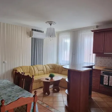 M&m Luxus Apartman *