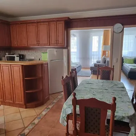 Apartment M&m Luxus Apartman Hajduszoboszlo