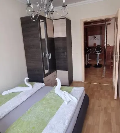 M&m Luxus Apartman Apartment Hajduszoboszlo