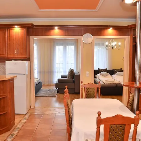 M&m Luxus Apartman Hajduszoboszlo