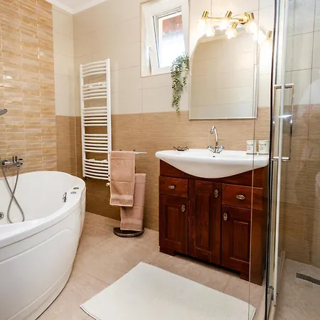 M&m Luxus Apartament Hajdúszoboszló