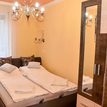 Apartament M&m Luxus Apartman