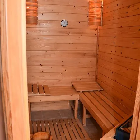Apartament M&m Luxus Apartman *